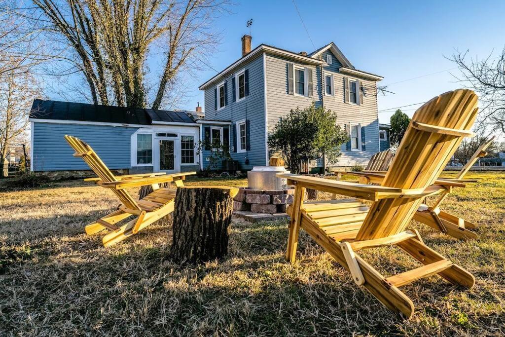 Dog And Family Friendly 4Br W Wifi And Fenced Yard By Zen Living Short Term Rental Luray Εξωτερικό φωτογραφία
